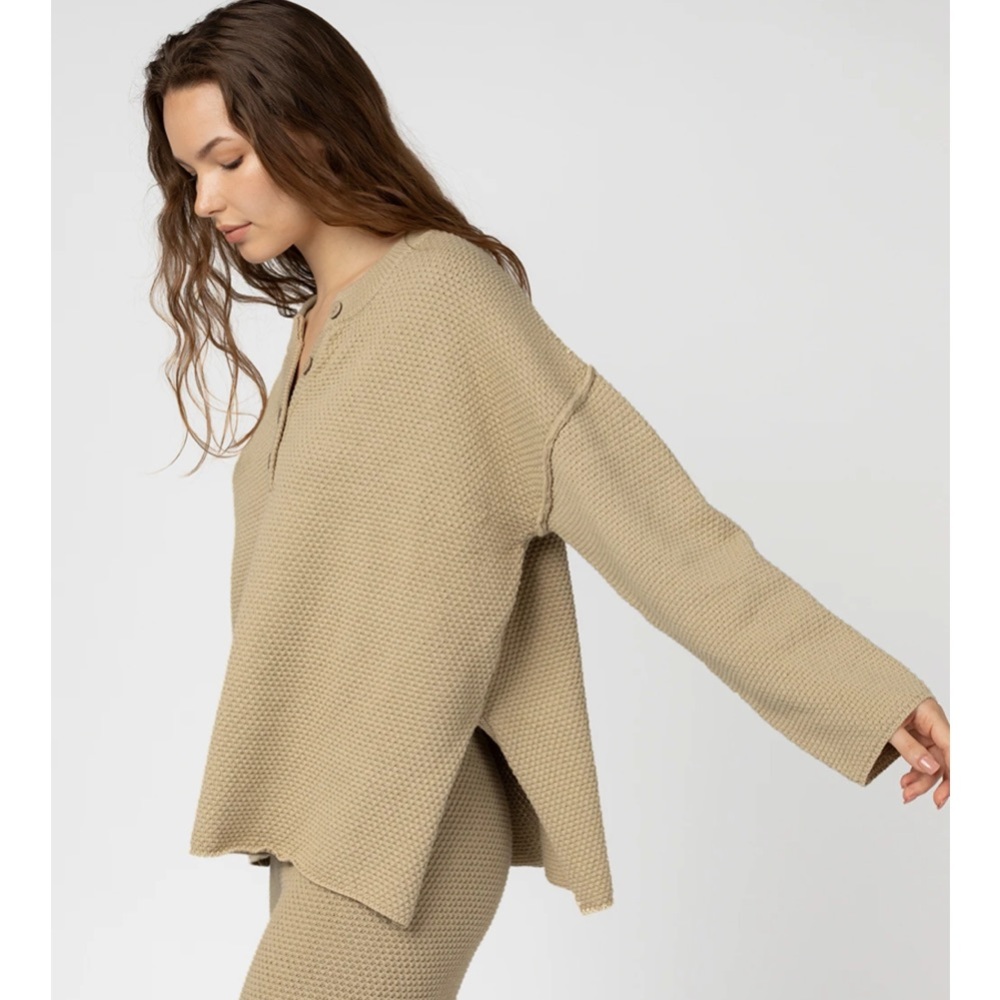 Thick Cozy knitted top 💕💗